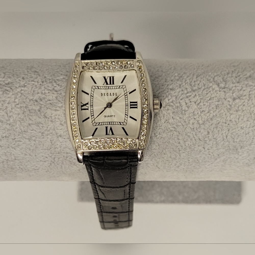 ▪︎Decade Women's Watch